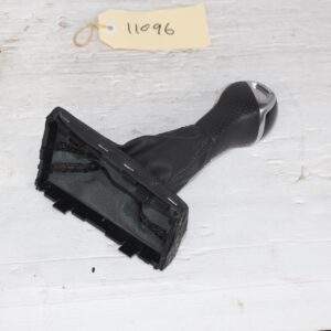 Audi F3 Q3 RSQ3 Gear Selector Grip with Boot 83C713139F - Image 8