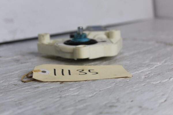 Volkswagen Audi Window Regulator Motor 5Q4959802B