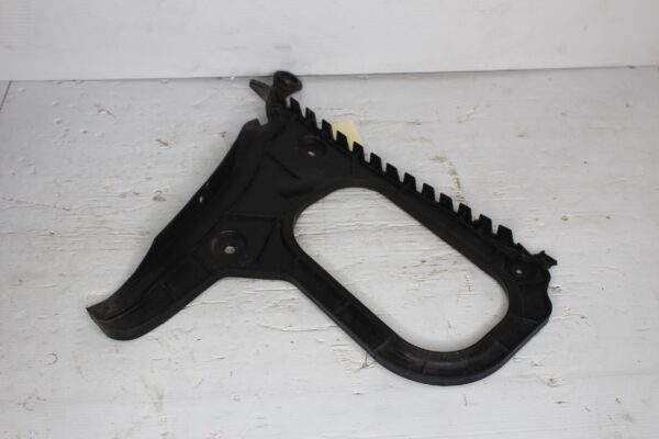 Audi 8V A3 Rear Left Bumper Support Guide Bracket 8V5807377
