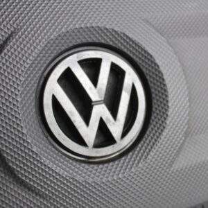 Volkswagen Golf Mk7 GTI Engine Cover Plastic 5F0103925 - Image 12