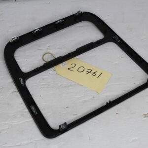 Volkswagen Mk3 Scirocco R Radio Headunit Panel Trim Gloss Black 1Q0858069H - Image 4