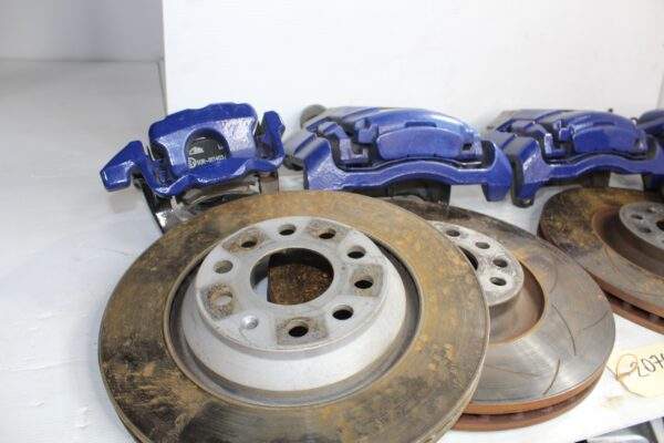 Volkswagen Mk6 Golf Scirocco R Full Brake Caliper Set BLUE