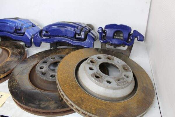 Volkswagen Mk6 Golf Scirocco R Full Brake Caliper Set BLUE