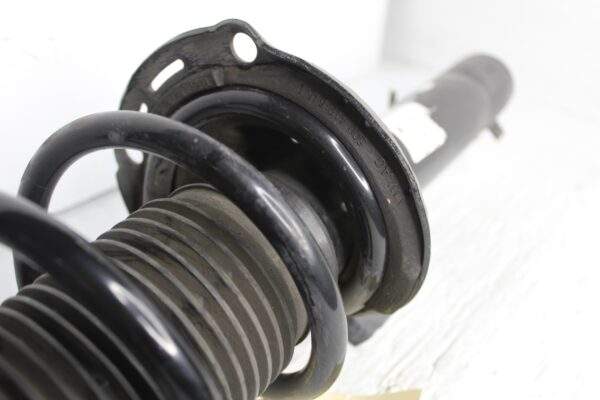 Volkswagen Golf Mk7 R Front Strut Shock Absorber EDC DCC 5Q0413031ED