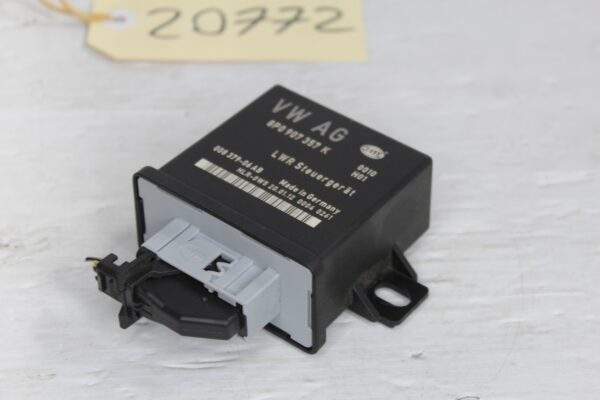 Volkswagen Mk3 Scirocco Headlight Cornering Module Unit 8P0907357K