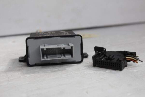 Volkswagen Mk3 Scirocco Headlight Cornering Module Unit 8P0907357K