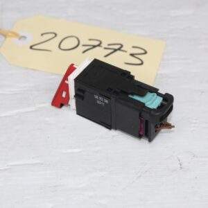 Audi Volkswagen Hazard Switch Button 1Q0953509 - Image 9