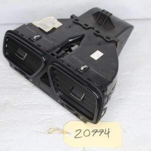 Volkswagen Mk3 Scirocco R Centre Dash Air Vent 1Q0819735C - Image 10