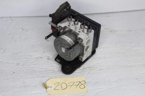 Volkswagen Golf Mk7 GTI Abs Unit Pump Controller 5Q0614517T, 5Q0907379AA