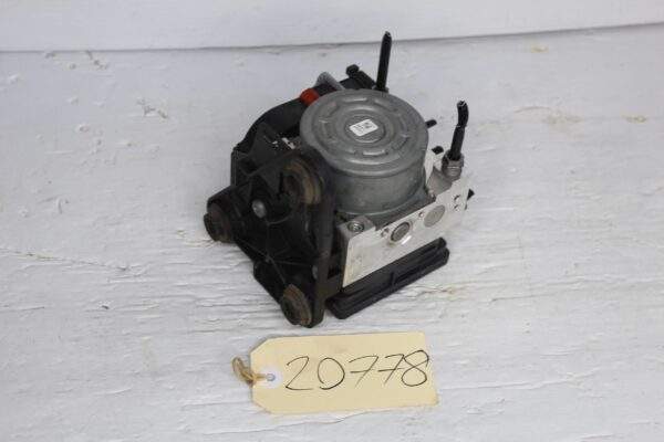 Volkswagen Golf Mk7 GTI Abs Unit Pump Controller 5Q0614517T, 5Q0907379AA