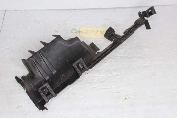 Volkswagen Mk7 Golf R Right Radiator Air Guide 5G0121283J
