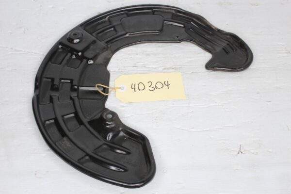 Mercedes Benz W176 W117 A45 CLA45 Front Right Brake Dust Shield A1764210620