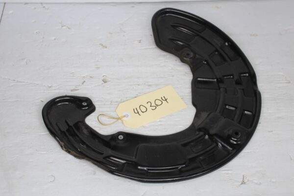 Mercedes Benz W176 W117 A45 CLA45 Front Right Brake Dust Shield A1764210620