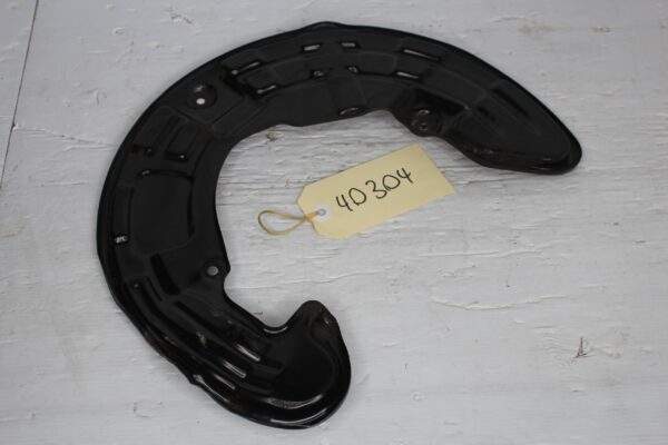 Mercedes Benz W176 W117 A45 CLA45 Front Right Brake Dust Shield A1764210620