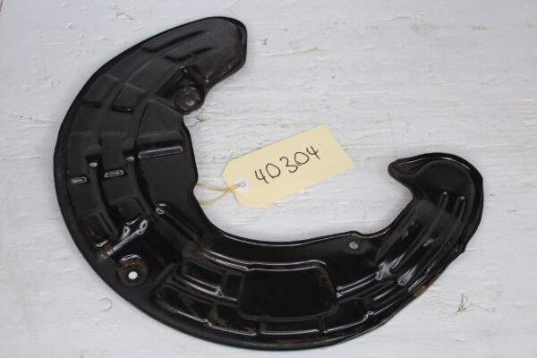 Mercedes Benz W176 W117 A45 CLA45 Front Right Brake Dust Shield A1764210620