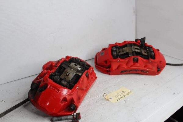 Mercedes Benz W204 C63 AMG Front Brake Calipers Set Pair