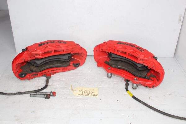 Mercedes Benz W204 C63 AMG Front Brake Calipers Set Pair