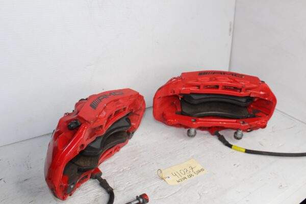 Mercedes Benz W204 C63 AMG Front Brake Calipers Set Pair