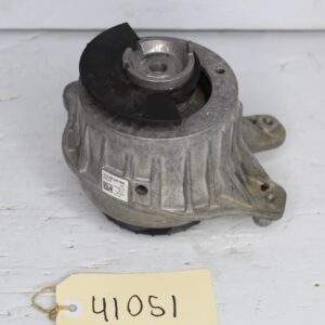 Mercedes Benz W205 C300 Left Passenger Side Engine Mount A2052407600 - Image 11