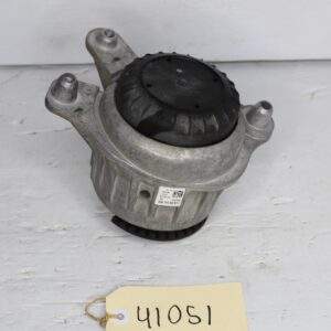 Mercedes Benz W205 C300 Left Passenger Side Engine Mount A2052407600 - Image 6