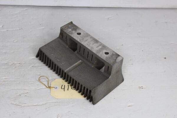 Mercedes Benz C63 E63 CLS63 Rear Differential Cover Cap Heat Sink A1713510108