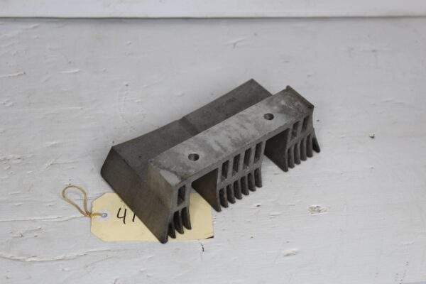 Mercedes Benz C63 E63 CLS63 Rear Differential Cover Cap Heat Sink A1713510108