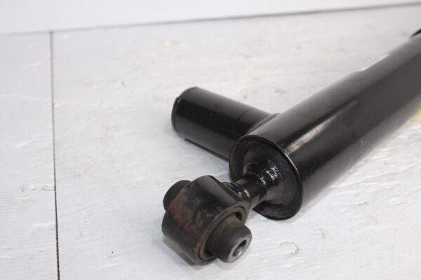 Mercedes Benz W212 E63 CLS63 AMG Rear Right Shock Absorber Strut A2183202030