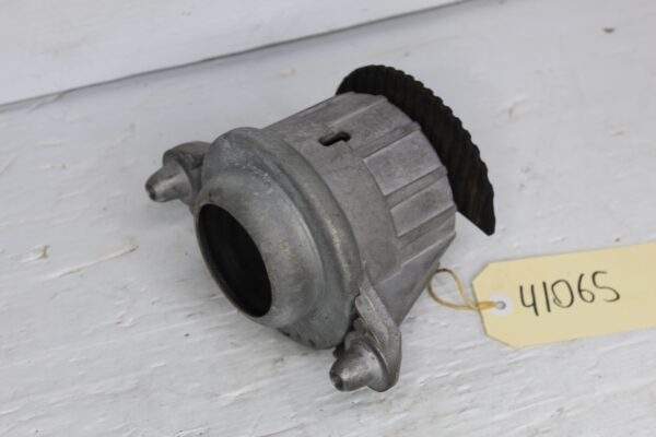 Mercedes Benz W212 W218 E63 CLS63 AMG Left Engine Mount A2182400717
