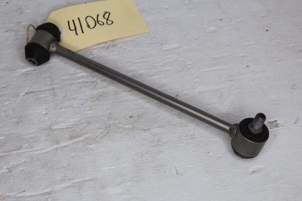 Mercedes Benz W212 E63 AMG Rear Right Sway Bar Link A2043200489