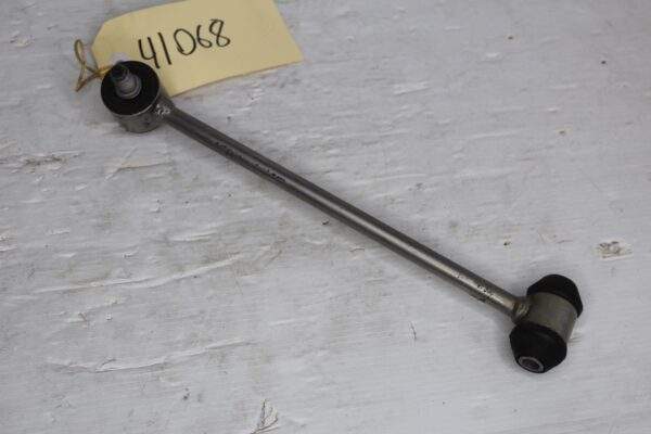 Mercedes Benz W212 E63 AMG Rear Right Sway Bar Link A2043200489