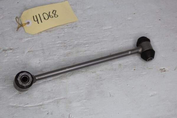 Mercedes Benz W212 E63 AMG Rear Right Sway Bar Link A2043200489