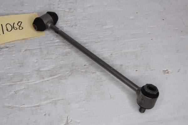 Mercedes Benz W212 E63 AMG Rear Right Sway Bar Link A2043200489