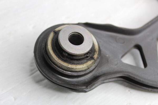Mercedes Benz W176 W117 A CLA Class Rear Upper Control Arm A2463501005