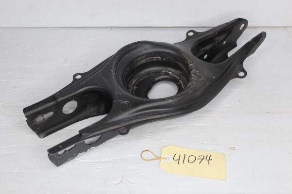 Mercedes Benz W212 E63 AMG Rear Lower Control Arm Spring Link A2123500406