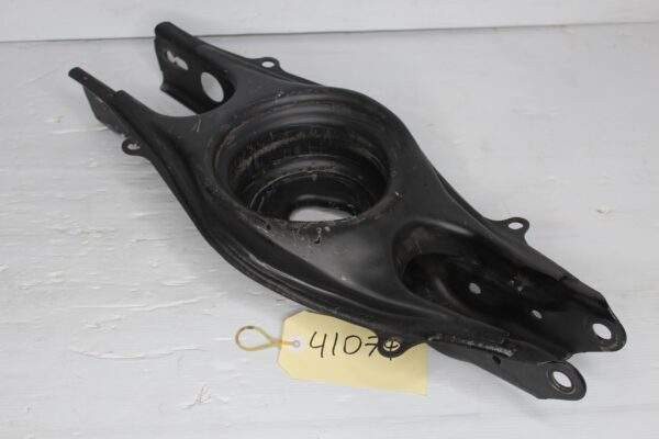 Mercedes Benz W212 E63 AMG Rear Lower Control Arm Spring Link A2123500406