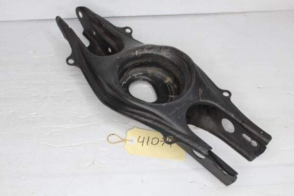 Mercedes Benz W212 E63 AMG Rear Lower Control Arm Spring Link A2123500406