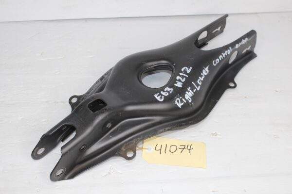 Mercedes Benz W212 E63 AMG Rear Lower Control Arm Spring Link A2123500406