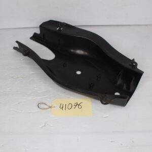 Mercedes Benz W212 E63 AMG Rear Right Control Arm Cover Plastic A2123520988 - Image 2