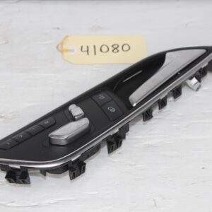 Mercedes Benz W176 A45 Front Right Door Handle Seat Control Unit - Image 2