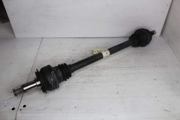 Mercedes Benz W205 C300 Rear Driveshaft Axle A2053507001, A2053501809