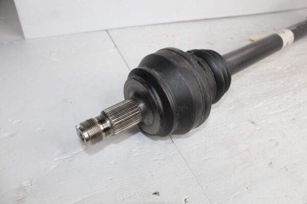 Mercedes Benz W205 C300 Rear Driveshaft Axle A2053507001, A2053501809