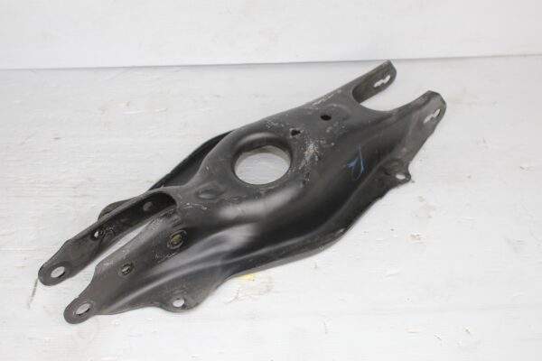 Mercedes Benz W205 C300 Rear Lower Control Arm A2053521900