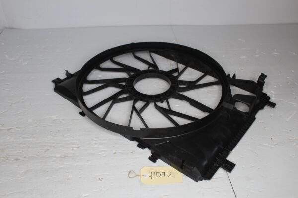 Mercedes Benz A45 CLA45 GLA45 C63 E63 Fan Shroud ONLY A2129061002