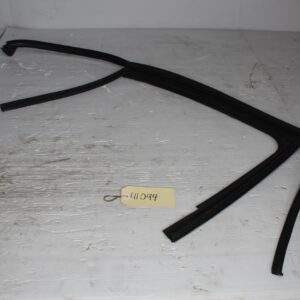 Mercedes Benz W176 A Class Rear Right Door Window Seal Guide A1767351200 - Image 10