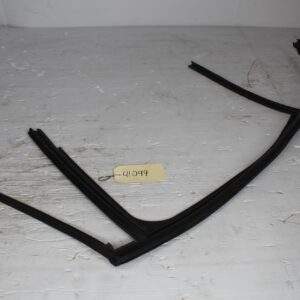 Mercedes Benz W176 A Class Rear Right Door Window Seal Guide A1767351200 - Image 9