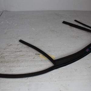 Mercedes Benz W176 A Class Rear Right Door Window Seal Guide A1767351200 - Image 5