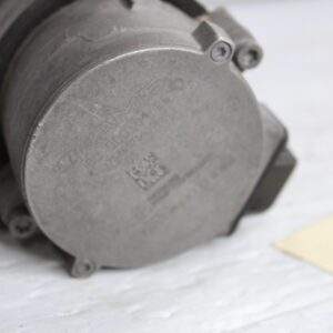 Mercedes Benz W212 W218 E63 CLS63 AMG Auxiliary Water Coolant Pump A0005000486 - Image 5