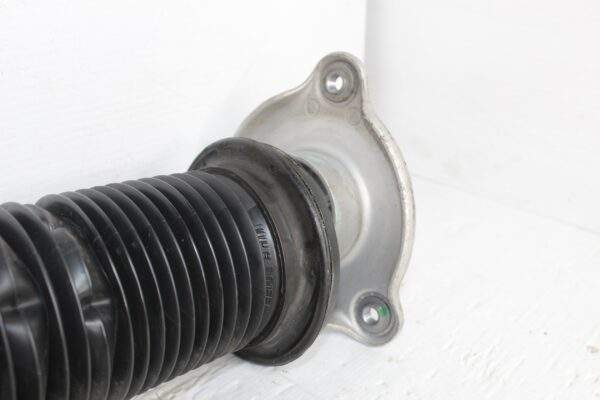 Mercedes Benz W177 A250 Front Right Shock Absorber Strut A1773231200 A1773209400