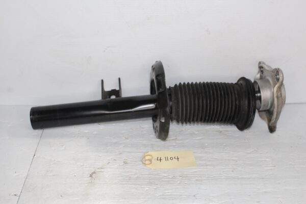 Mercedes Benz W177 A250 Front Left Shock Absorber Strut A1773231100, A1773209300