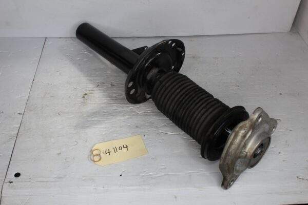 Mercedes Benz W177 A250 Front Left Shock Absorber Strut A1773231100, A1773209300